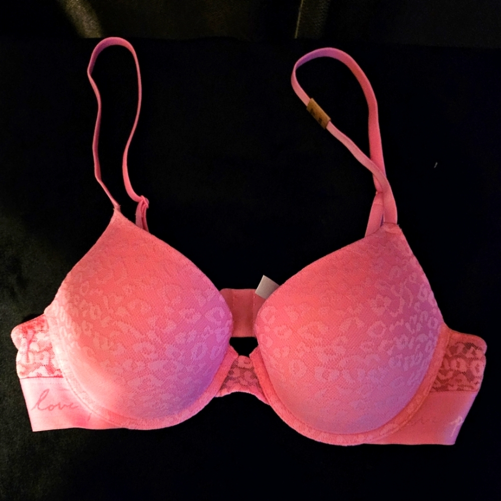 Love Pink bra